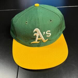 Vintage 90s Ed’s West MLB Oakland Athletics Green SnapBack Youth Size Preowned